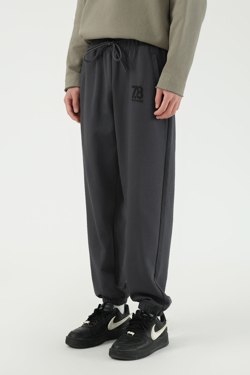 Tapered Cotton Joggers with a Relaxed Fit